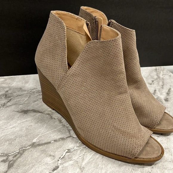 Ankle bootie sandal - Picture 2 of 4